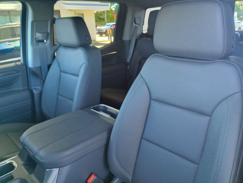 2026 GMC Sierra 1500 SLT - Photo 16