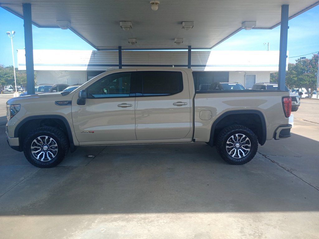 Used 2023 GMC Sierra 1500 AT4 Truck