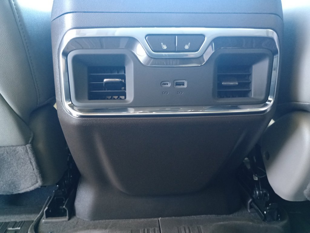 2026 GMC Sierra 1500 SLT - Photo 22