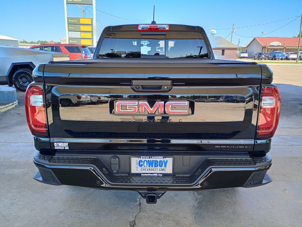 Used 2025 GMC Canyon Denali Truck