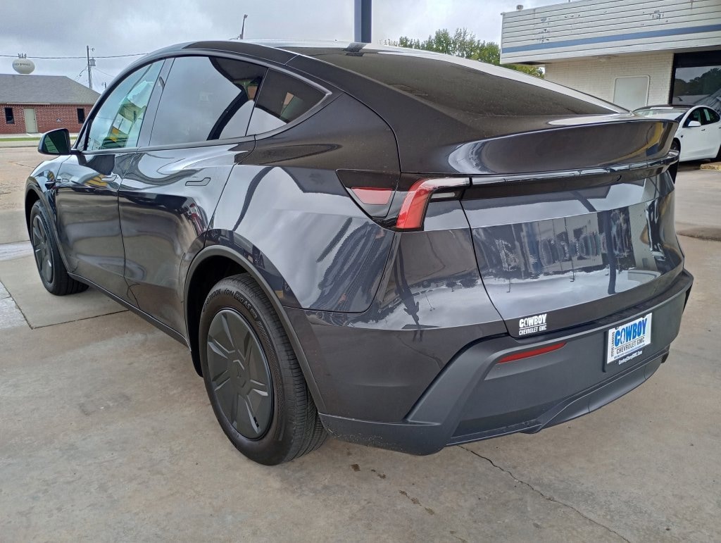 Used 2026 Tesla Model Y Premium Rear-Wheel Drive SUV
