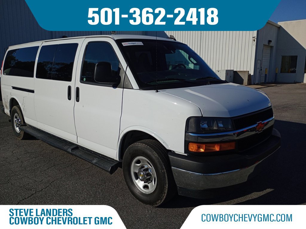 2025 Chevrolet Express Passenger