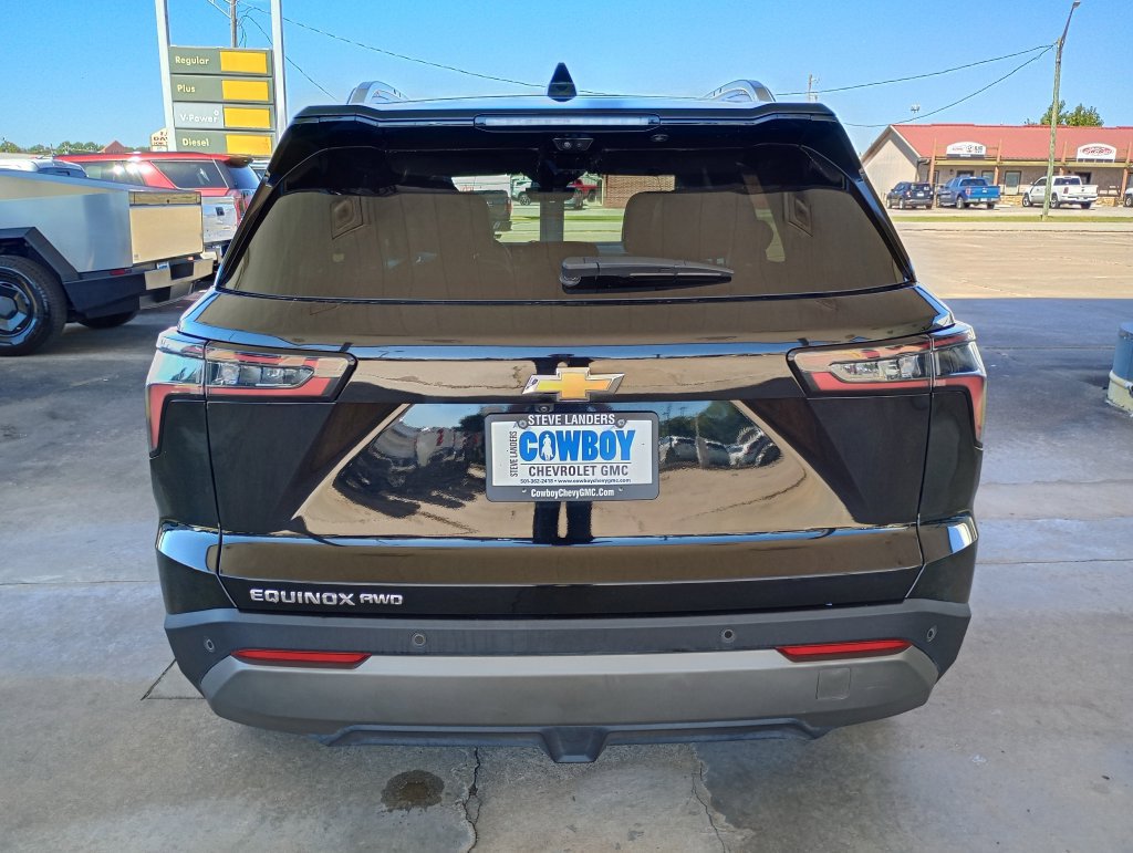 Used 2025 Chevrolet Equinox LT SUV