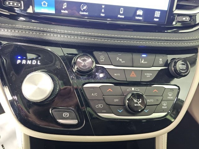 2024 Chrysler Pacifica Limited - Photo 24