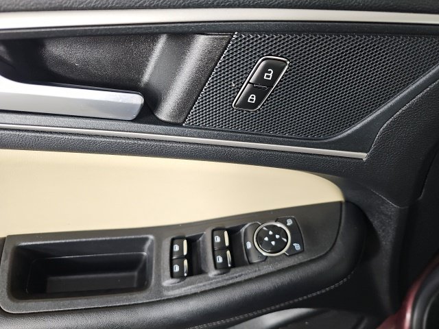 2024 Ford Edge SEL - Photo 12