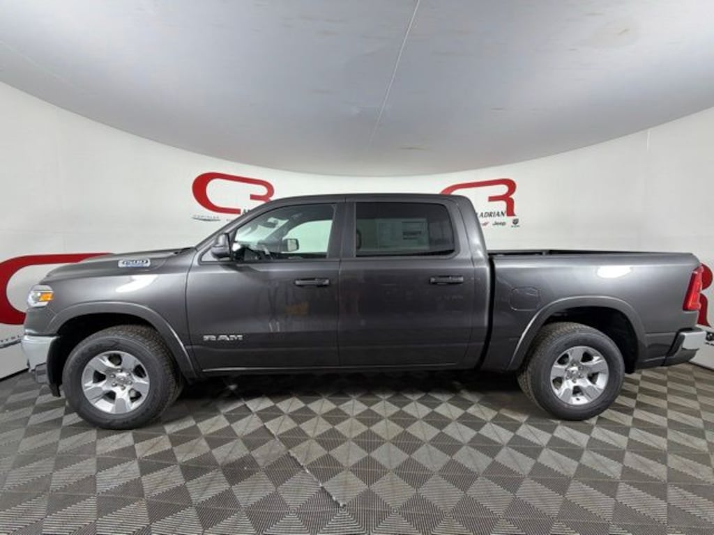 New 2027 Ram 1500 BIG HORN CREW CAB 4X4 5'7 BOX Pickup