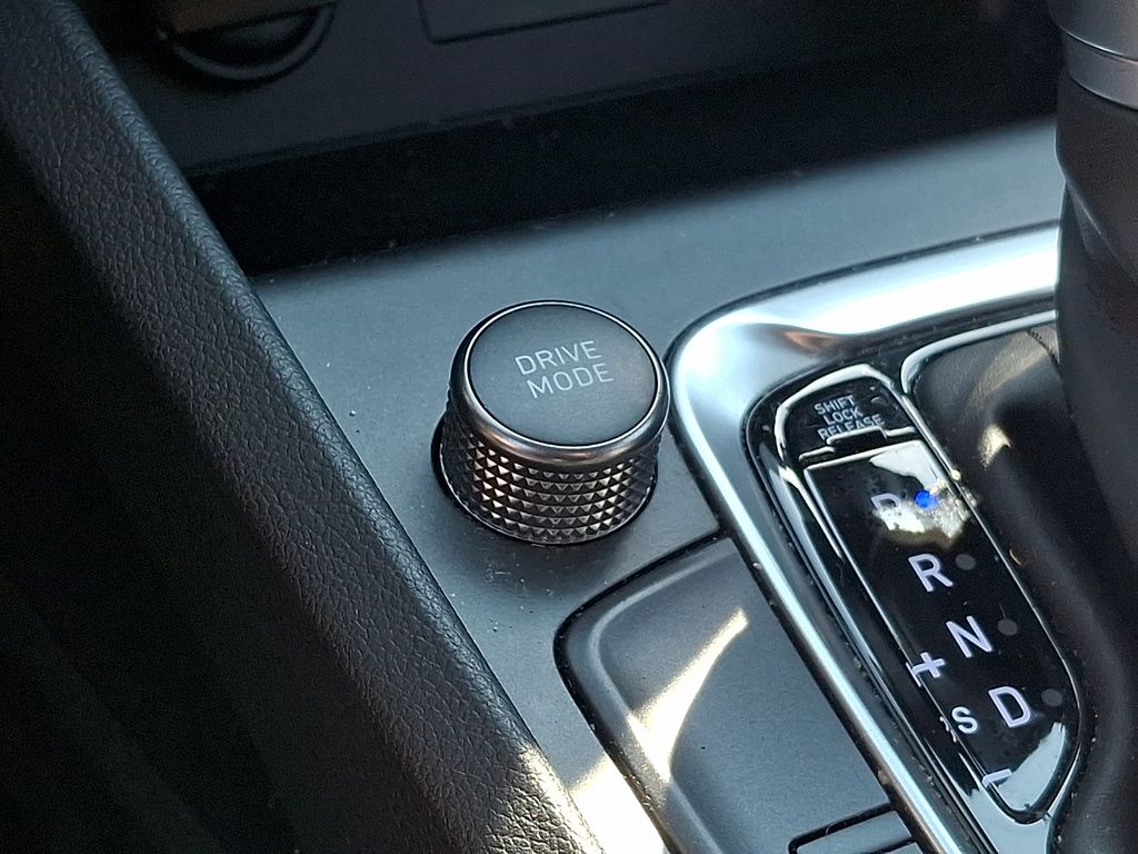 2022 Hyundai Kona SE - Photo 24