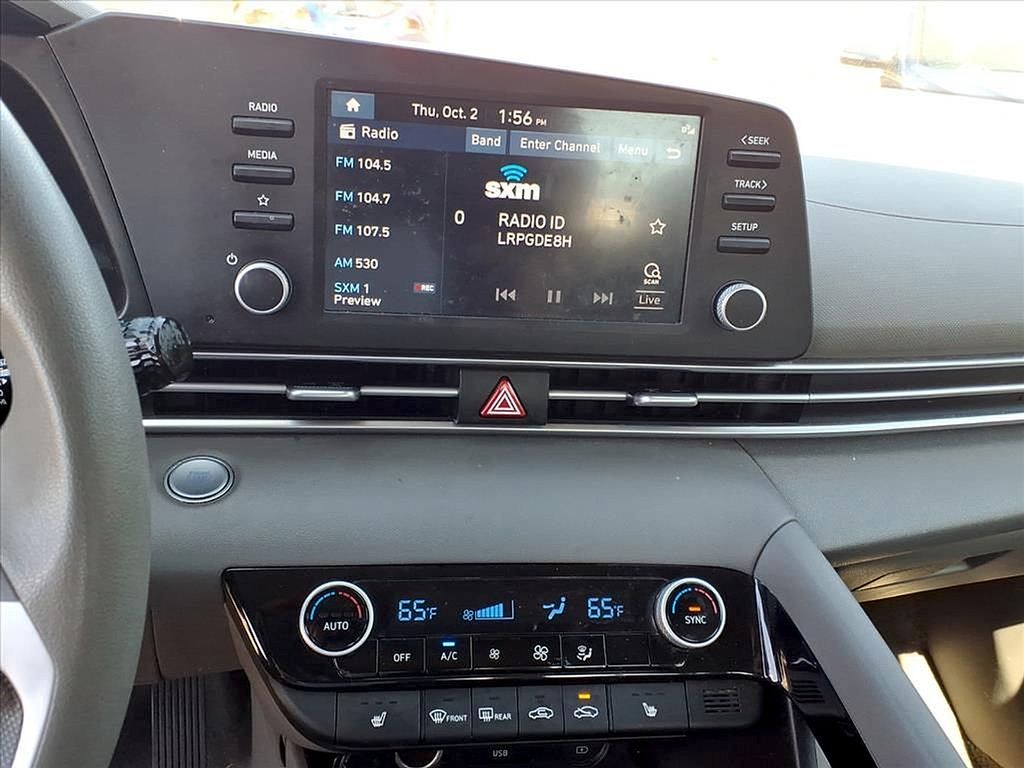 2023 Hyundai Elantra Blue - Photo 8