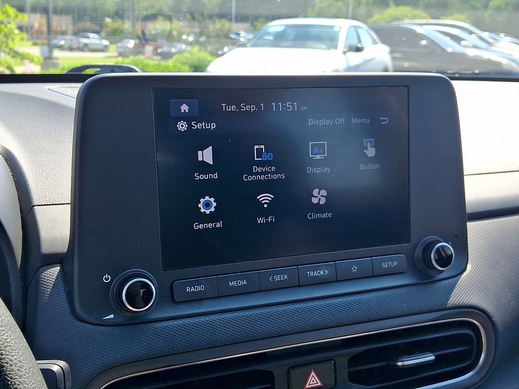 2022 Hyundai Kona SE - Photo 17