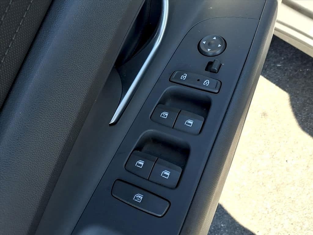2023 Hyundai Elantra Blue - Photo 7