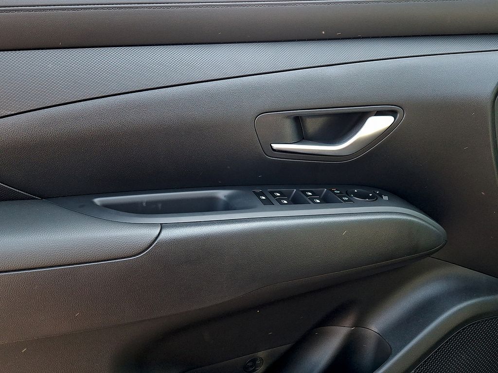 2026 Hyundai Santa Cruz SE - Photo 8