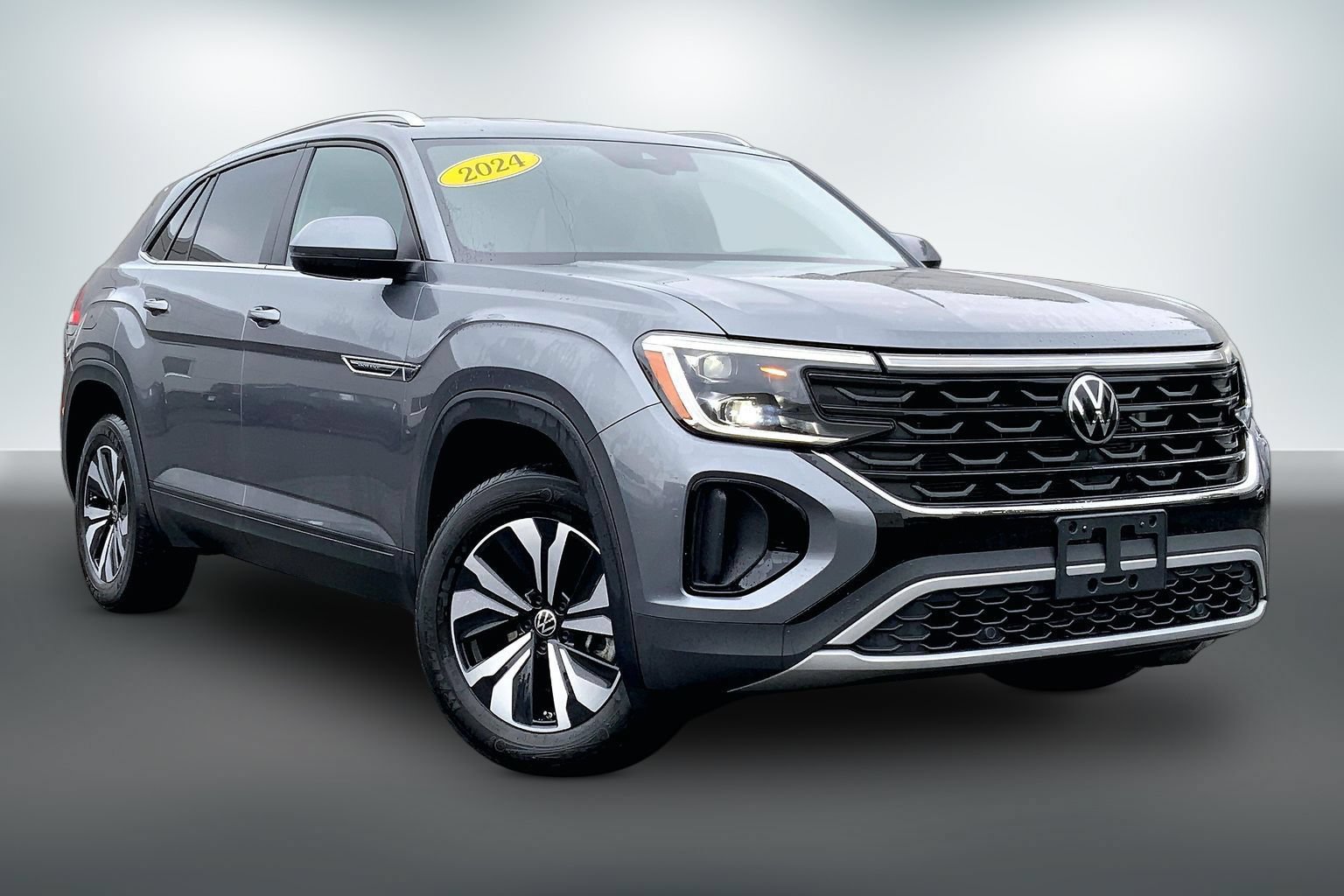 Used 2024 Volkswagen Atlas Cross Sport 2.0T SE SUV