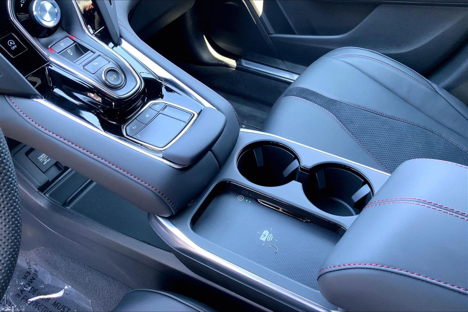 2026 Acura RDX A-Spec Package - Photo 11