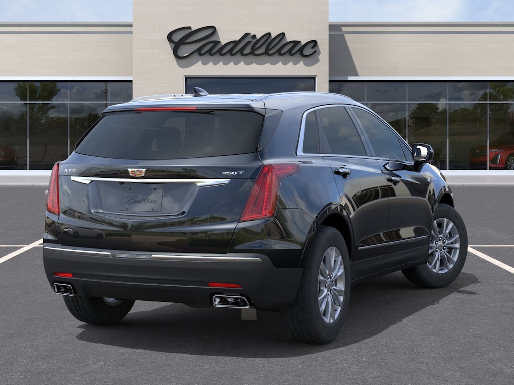 New 2026 CADILLAC XT5 Luxury SUV