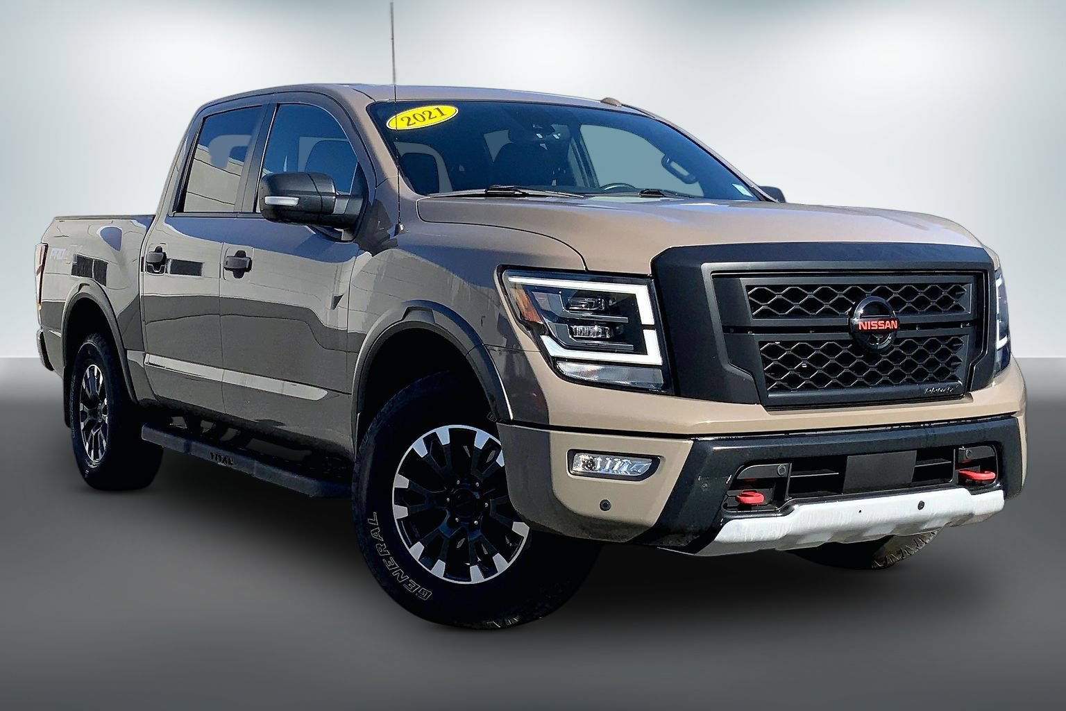  Nissan Titan