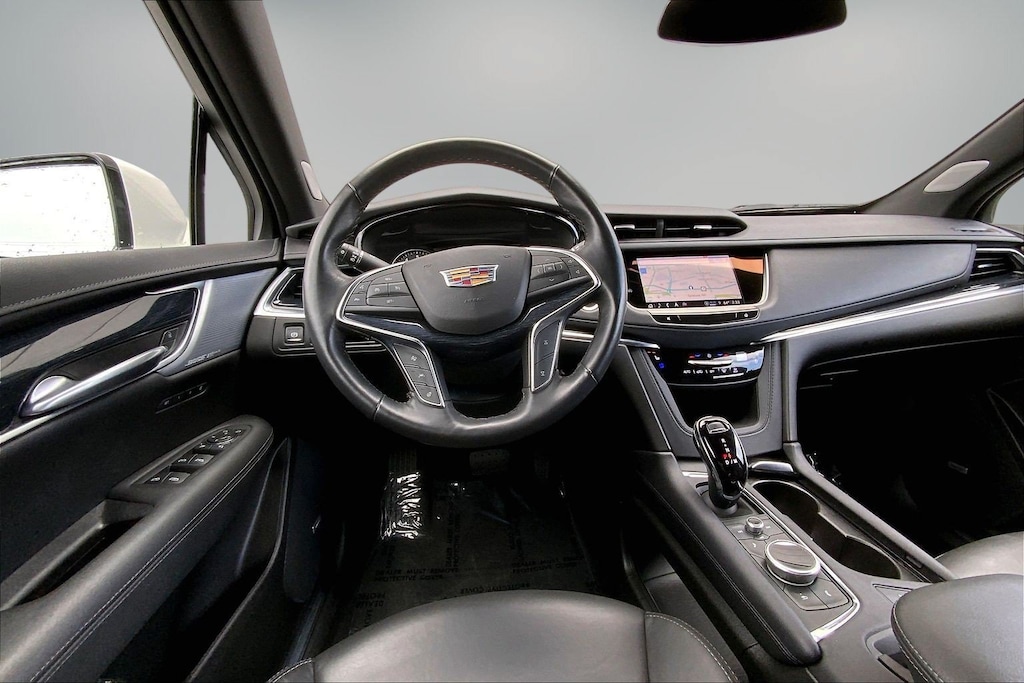 Used 2024 CADILLAC XT5 Premium Luxury SUV