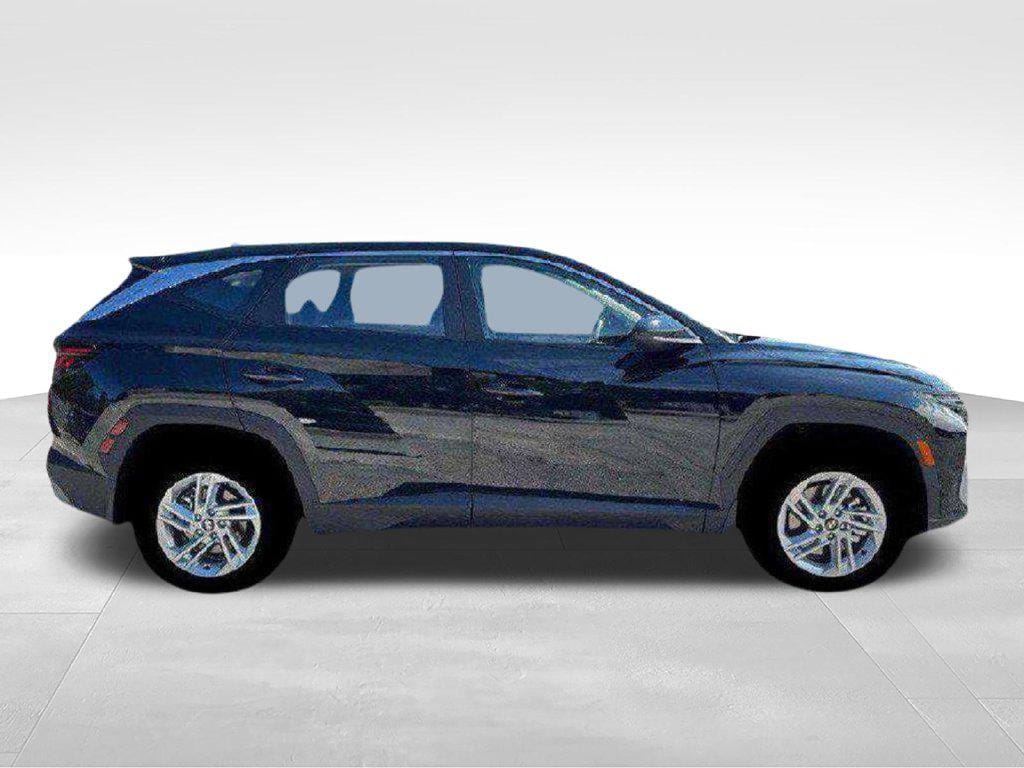 2026 Hyundai Tucson SE - Photo 18