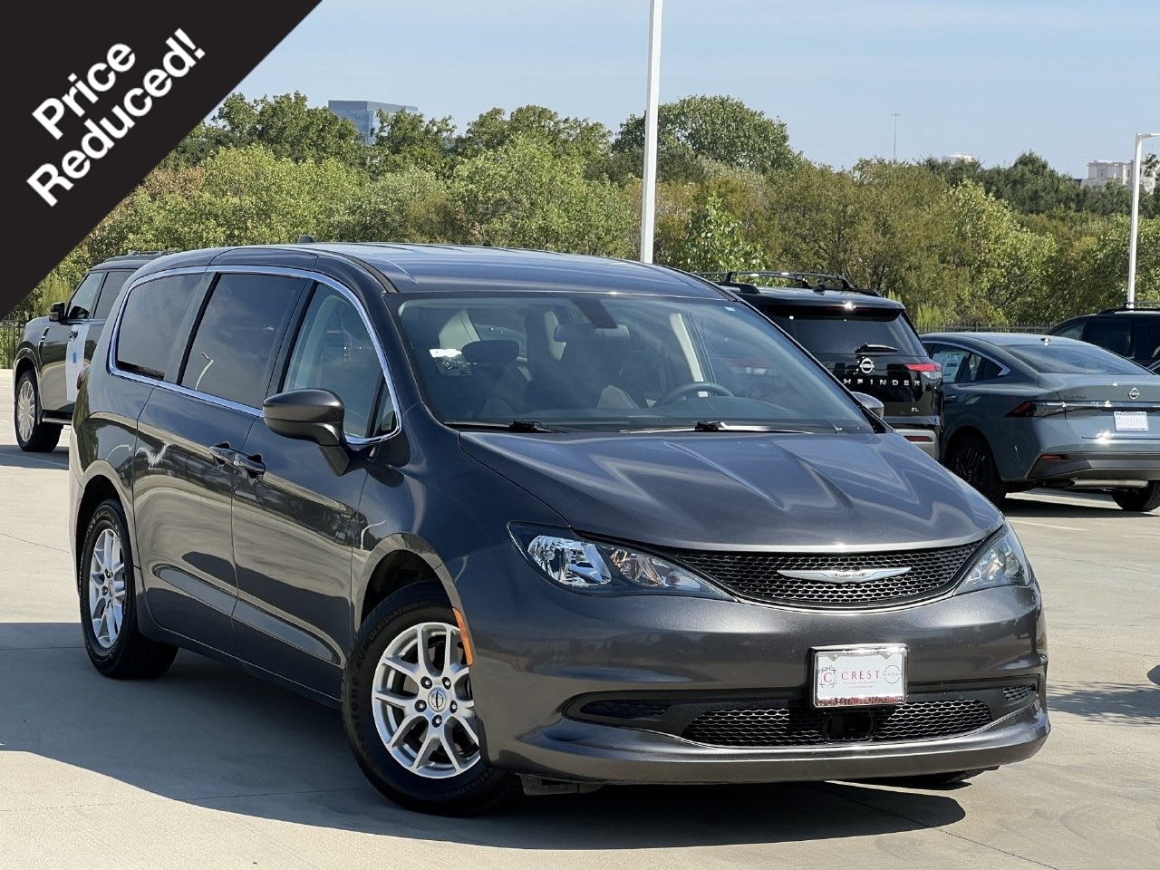 2022 Chrysler Voyager