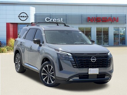 2026 Nissan Pathfinder Platinum SUV