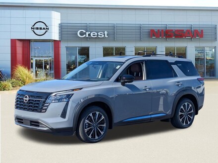 2026 Nissan Pathfinder Platinum SUV
