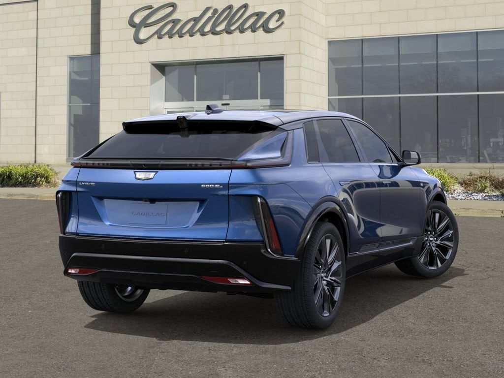 New 2026 CADILLAC LYRIQ Signature Sport SUV