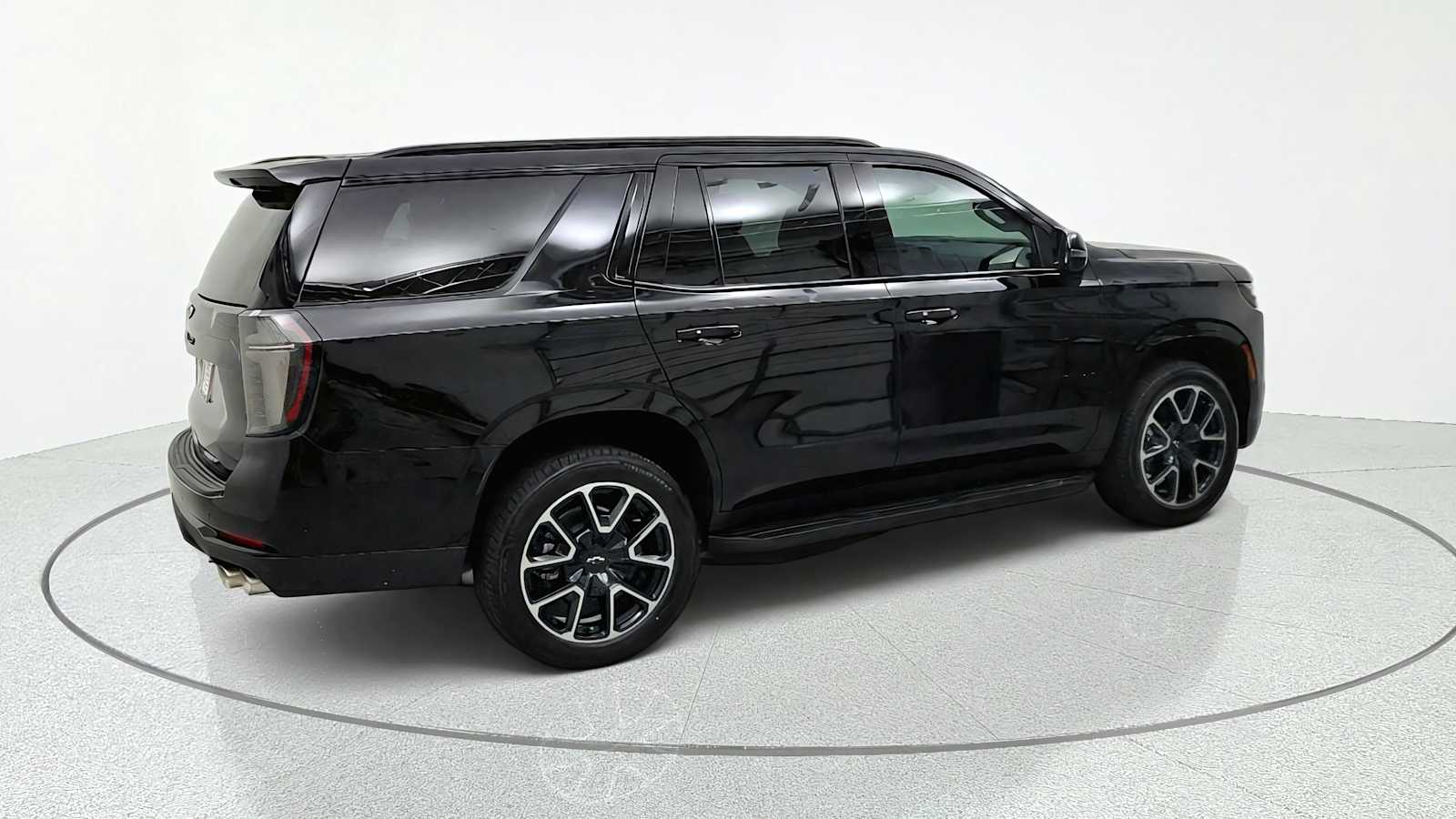 2026 Chevrolet Tahoe RST - Photo 9