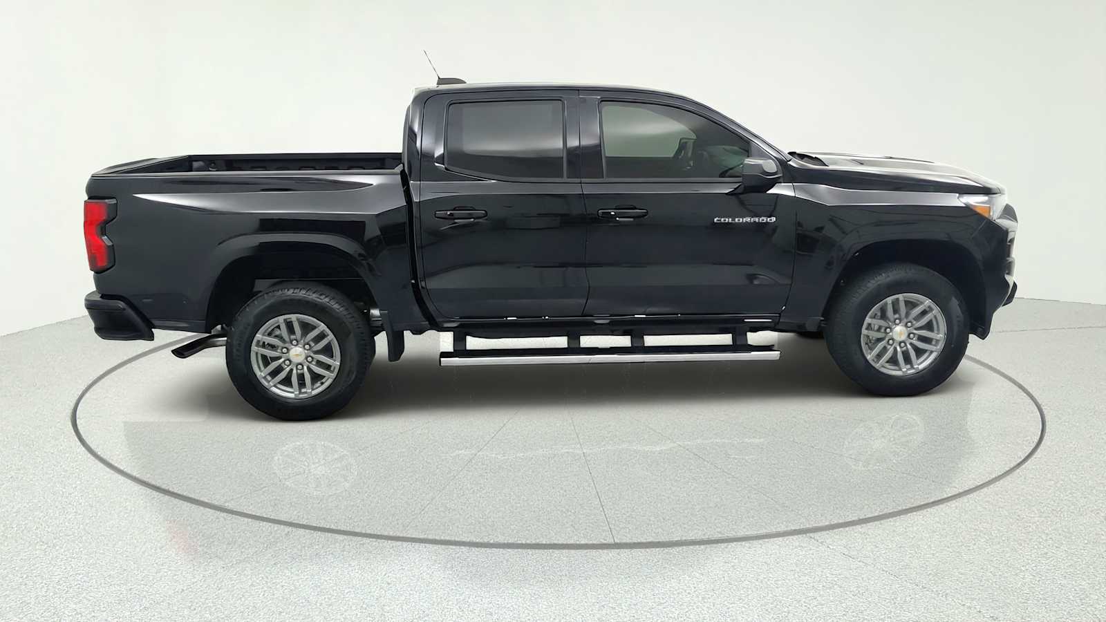 2026 Chevrolet Colorado LT - Photo 10
