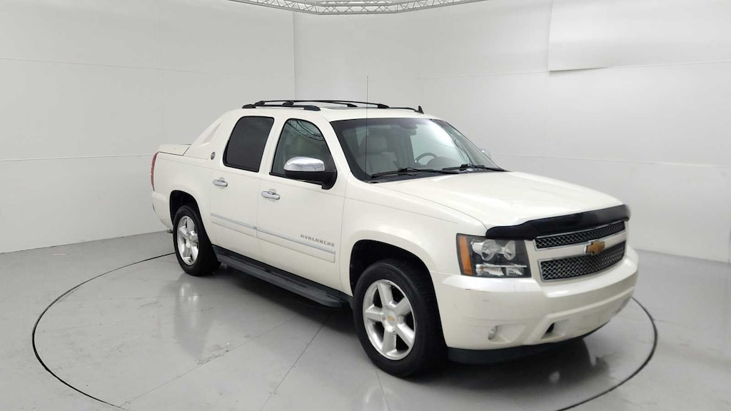Used 2013 Chevrolet Avalanche LTZ Truck Crew Cab