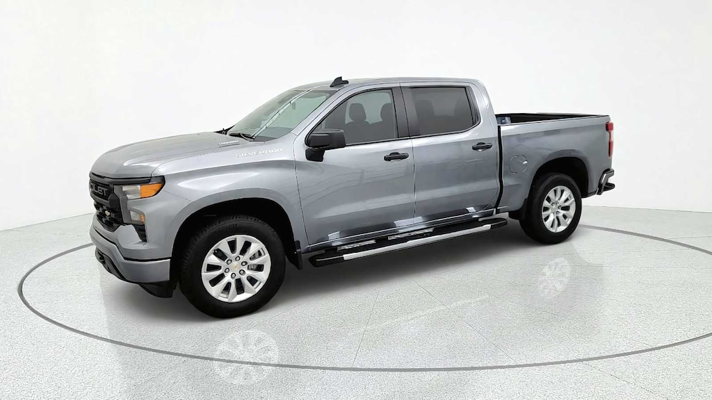 New 2026 Chevrolet Silverado 1500 Custom Truck