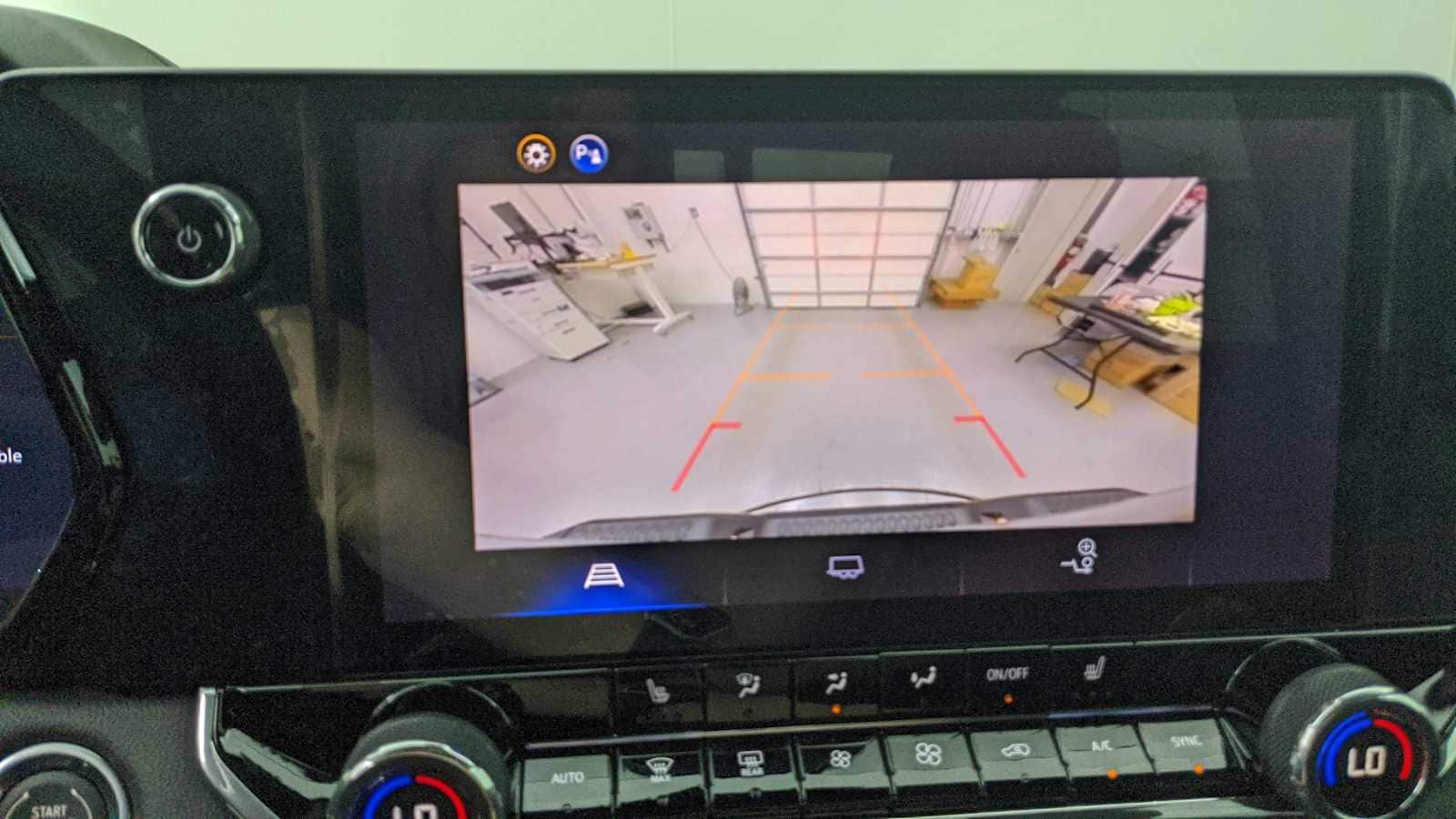 2026 Chevrolet Colorado LT - Photo 18