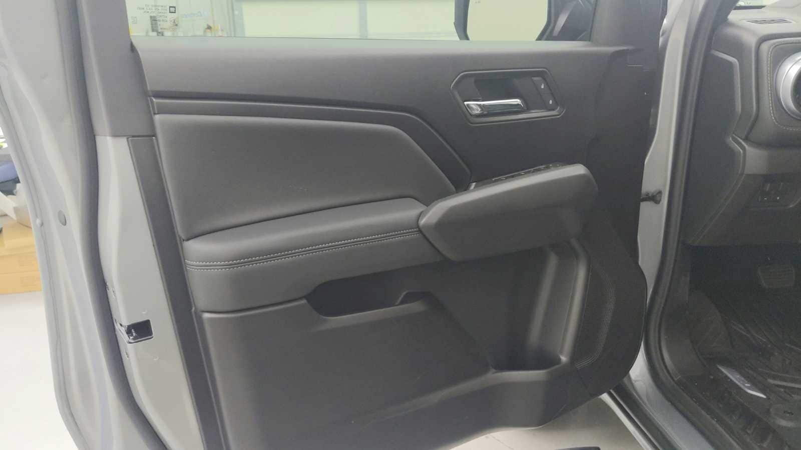 2026 Chevrolet Colorado LT - Photo 20