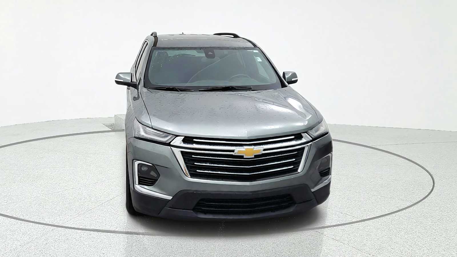 Used 2023 Chevrolet Traverse LT Cloth SUV