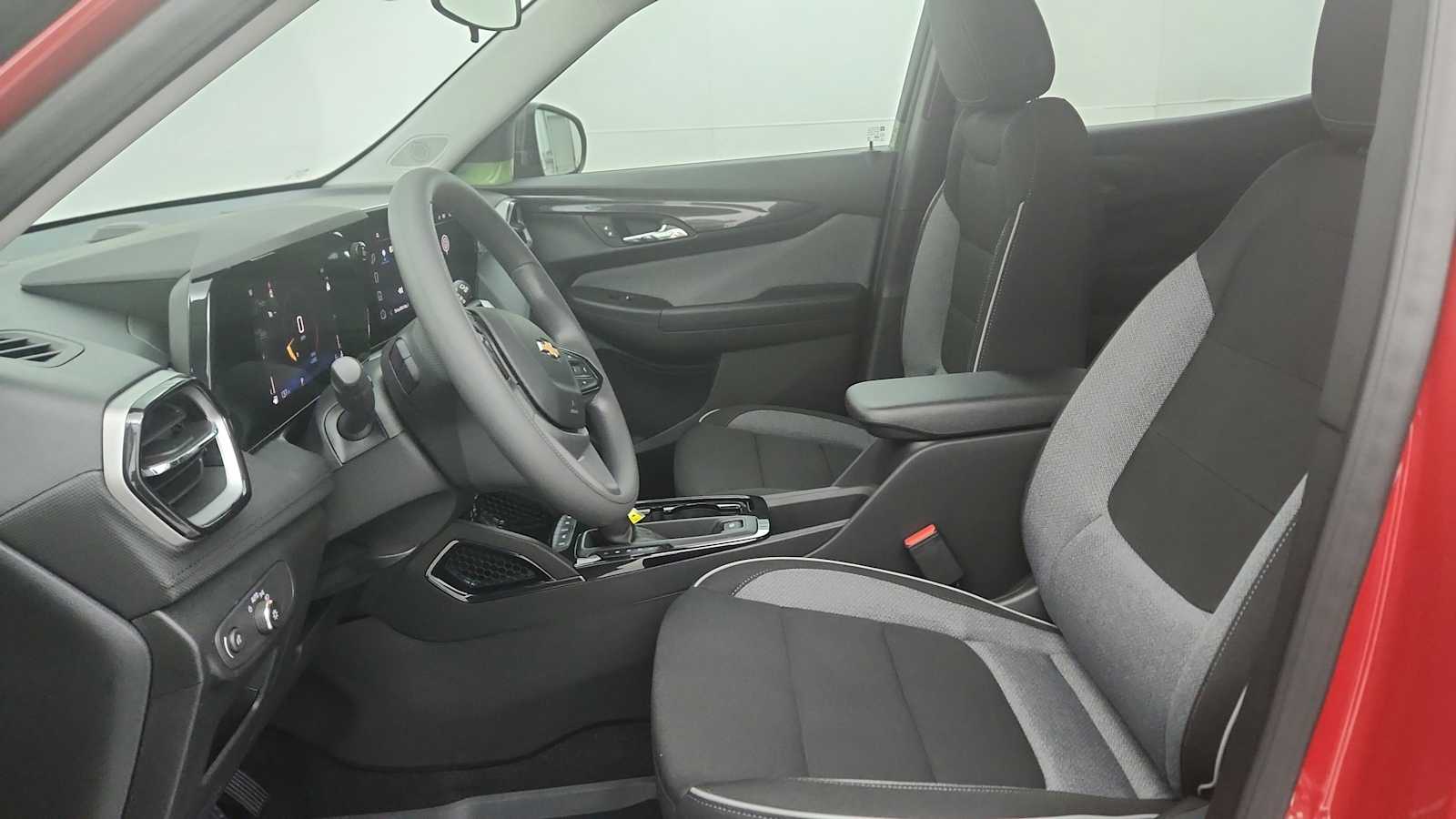 2026 Chevrolet Trailblazer LS - Photo 12