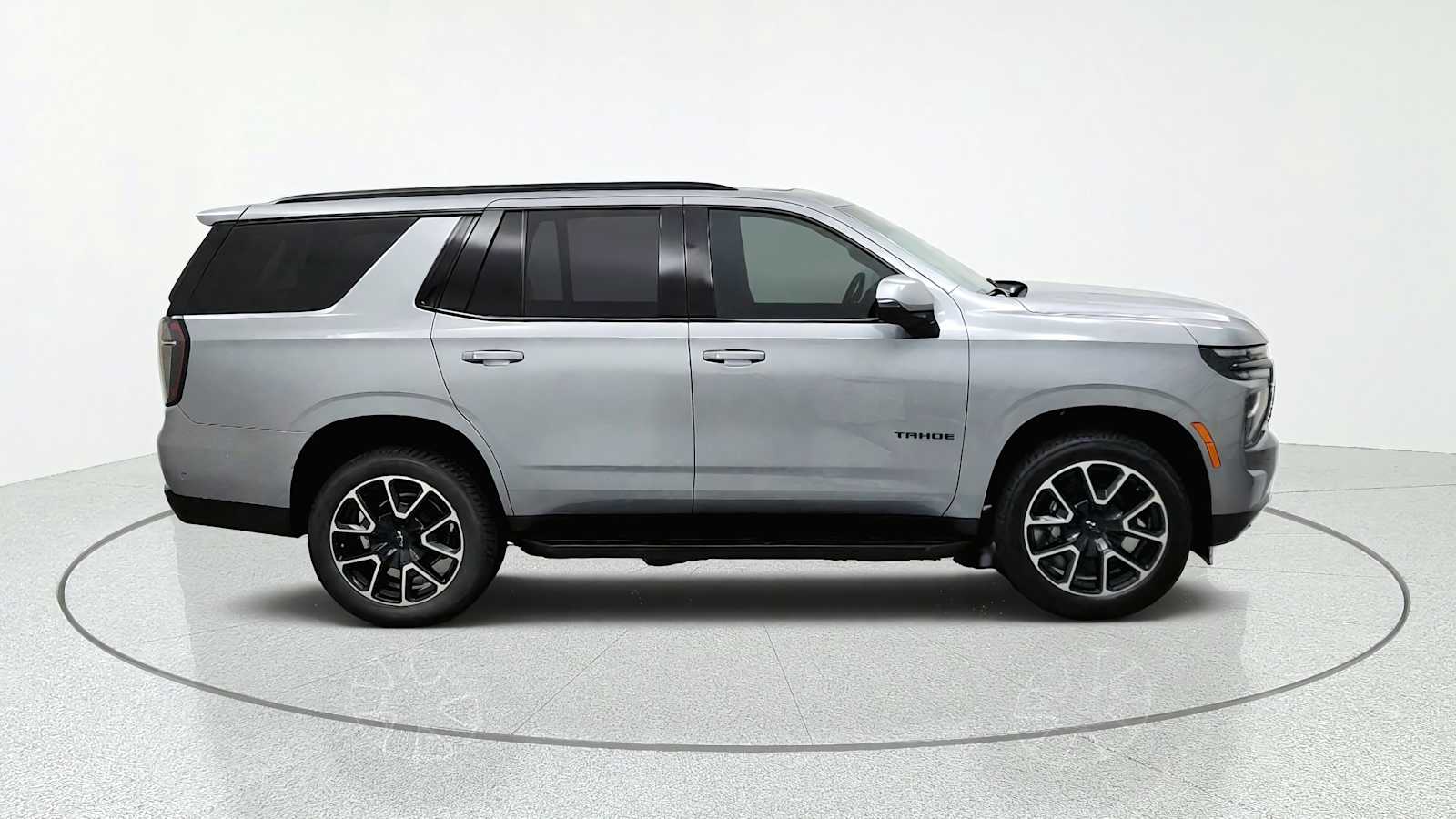 2026 Chevrolet Tahoe RST - Photo 10
