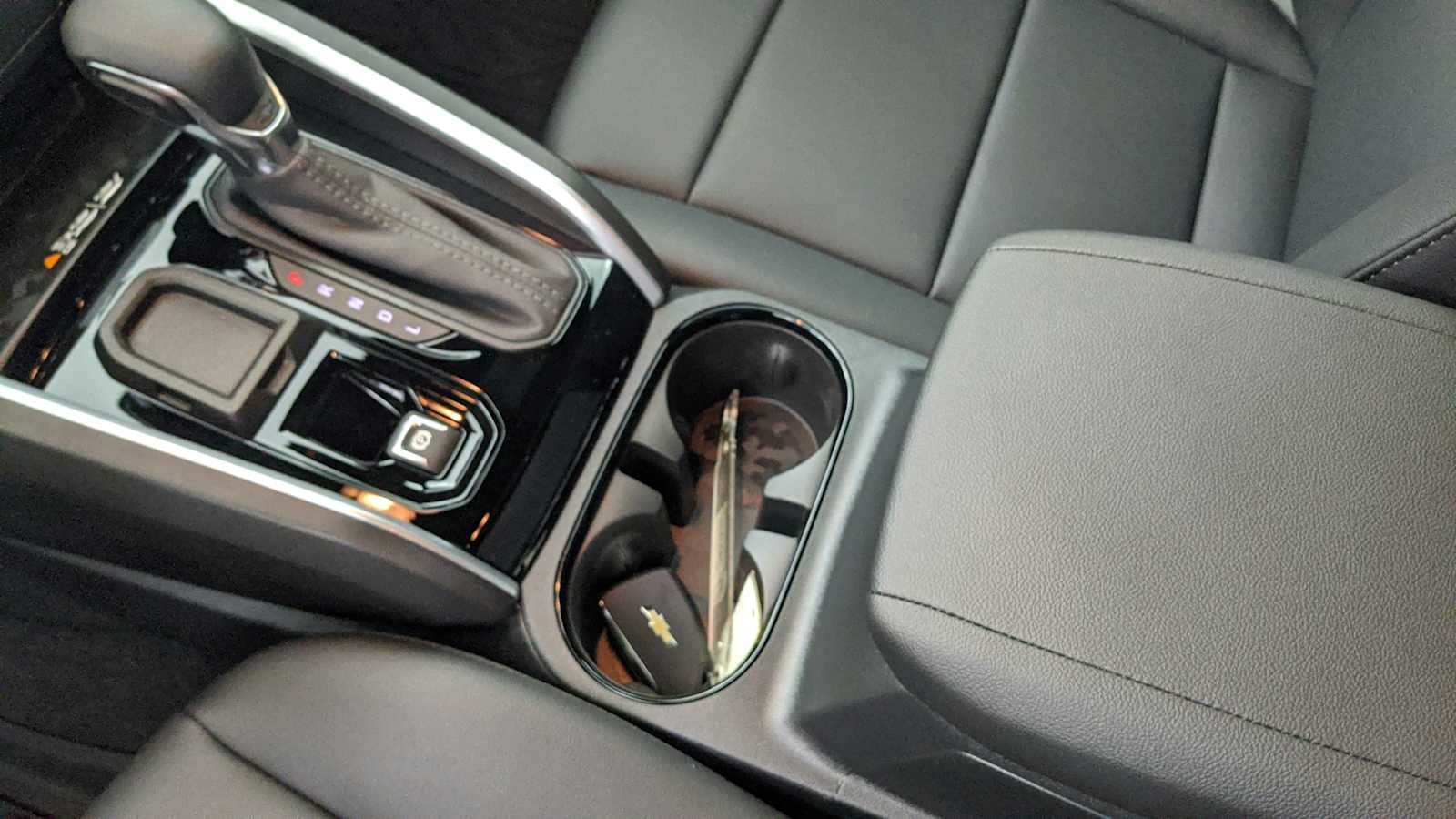 2026 Chevrolet Colorado LT - Photo 15