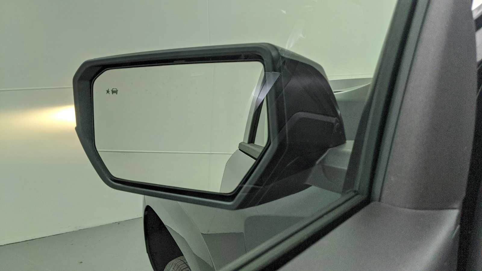 2026 Chevrolet Colorado LT - Photo 14