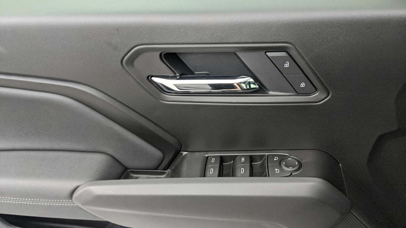 2026 Chevrolet Colorado LT - Photo 21
