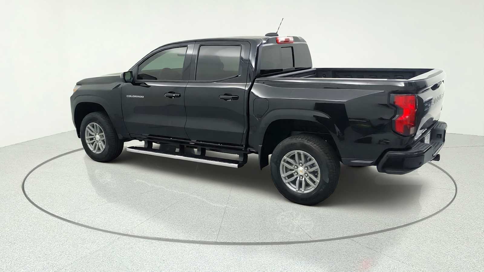 2026 Chevrolet Colorado LT - Photo 6