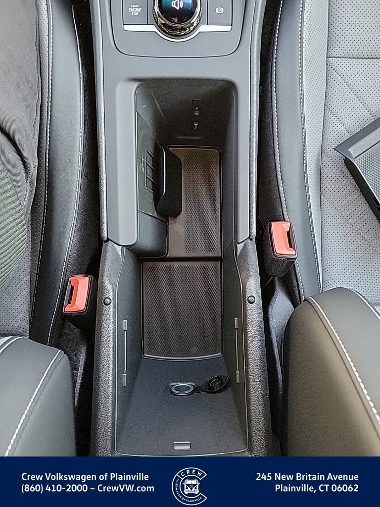 2026 Volkswagen Tiguan SE - Photo 9