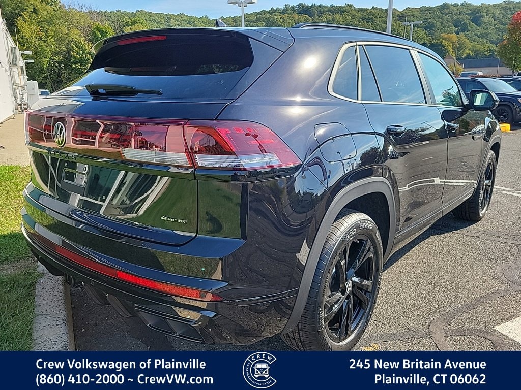 New 2026 Volkswagen Atlas Cross Sport SEL R-Line Black SUV