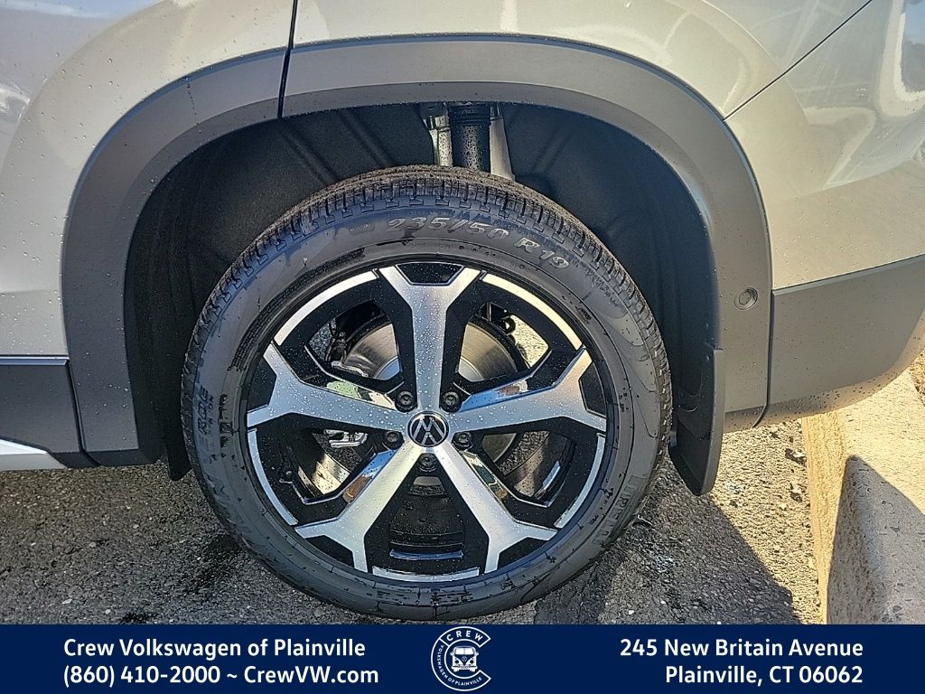 2026 Volkswagen Tiguan SE - Photo 17