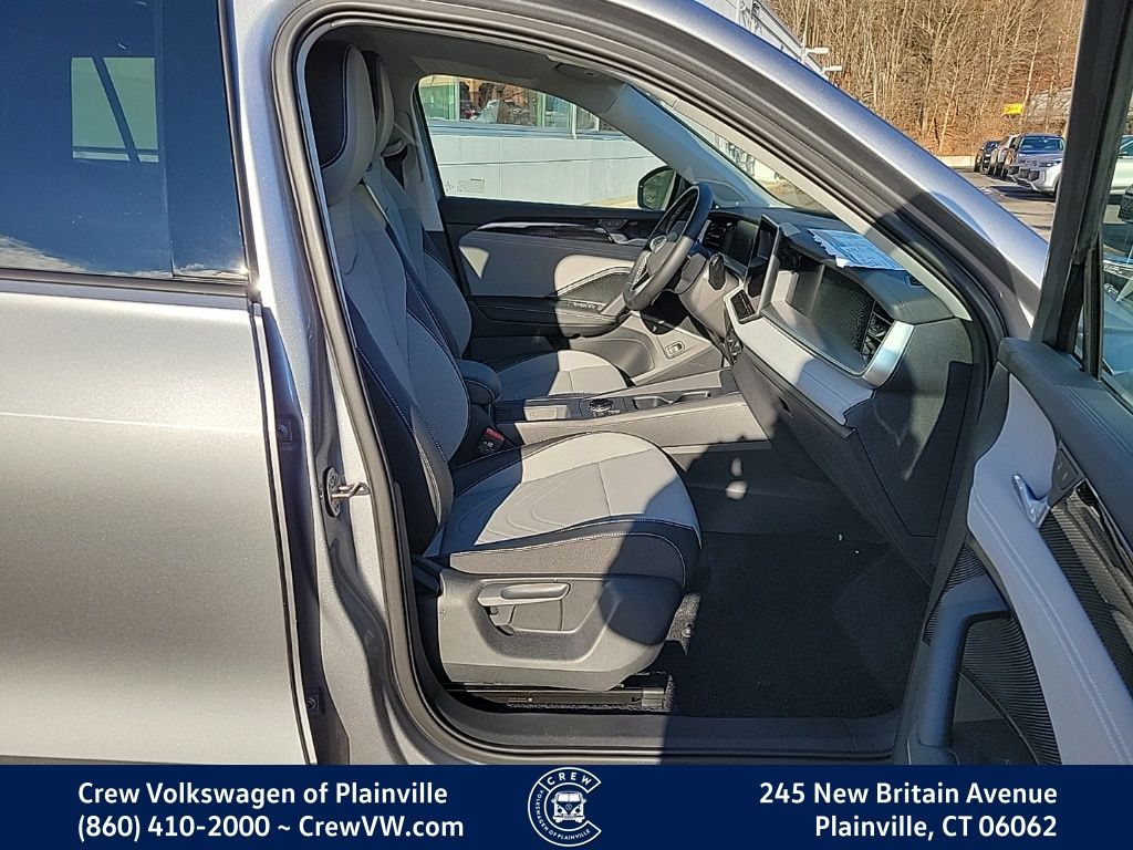2026 Volkswagen Tiguan SE - Photo 15