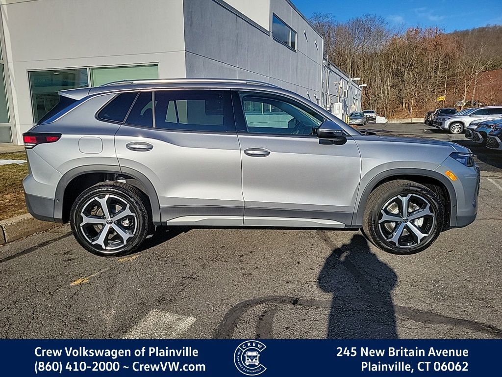 2026 Volkswagen Tiguan SE - Photo 32