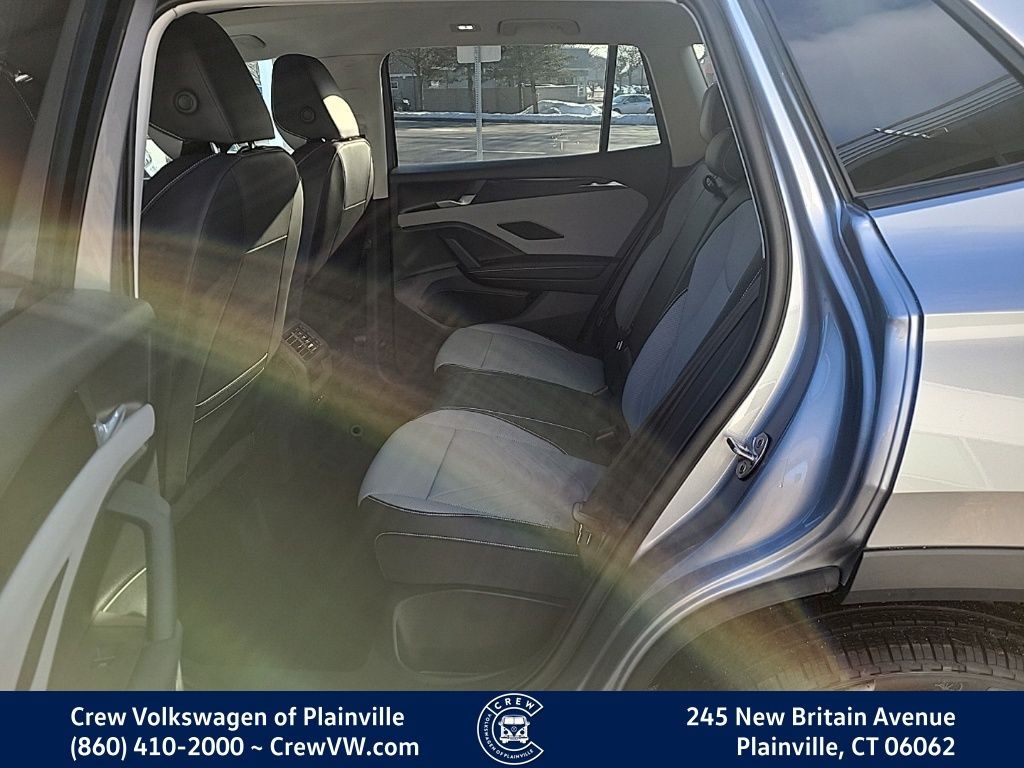 2026 Volkswagen Tiguan SE - Photo 13