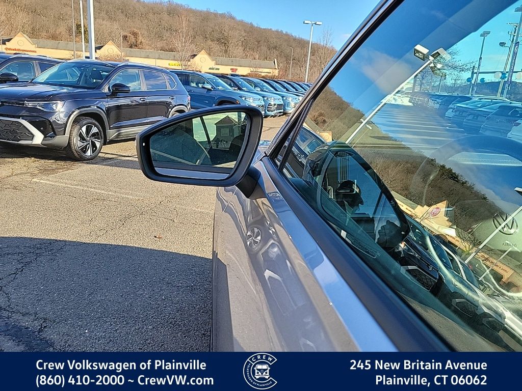 2026 Volkswagen Tiguan SE - Photo 25