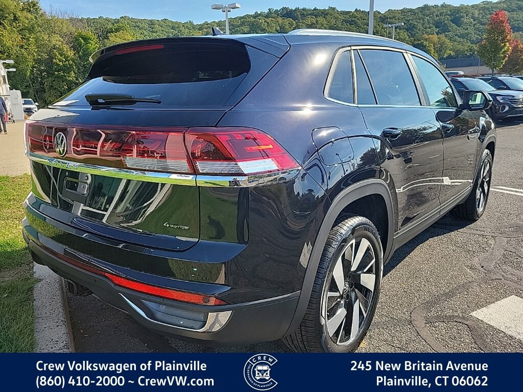 New 2026 Volkswagen Atlas Cross Sport SE w/Technology SUV