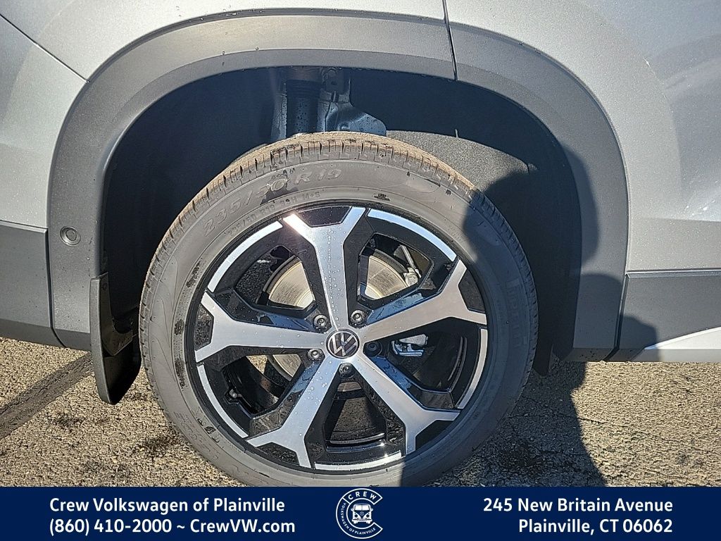2026 Volkswagen Tiguan SE - Photo 18