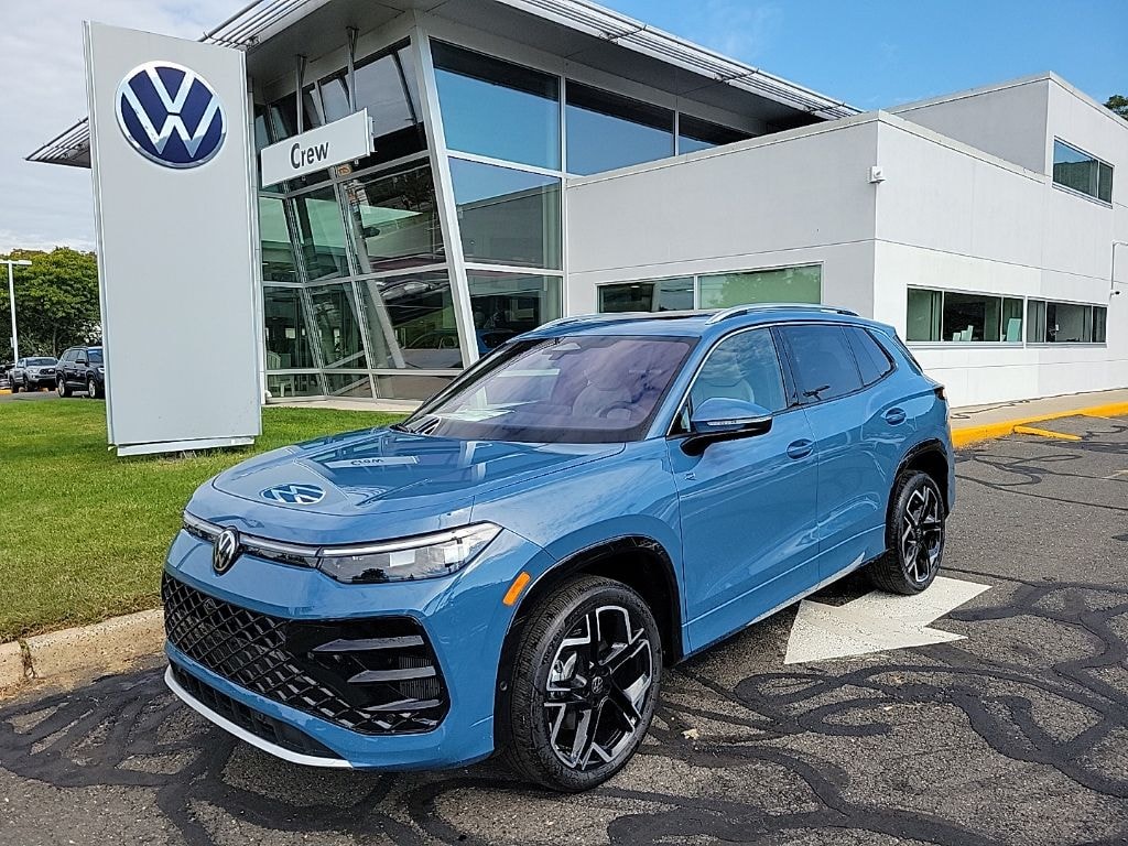 New 2026 Volkswagen Tiguan SEL R-Line Turbo SUV