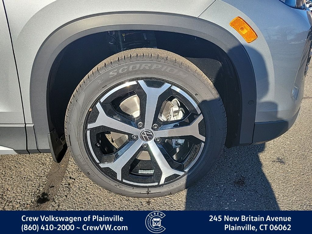 2026 Volkswagen Tiguan SE - Photo 19