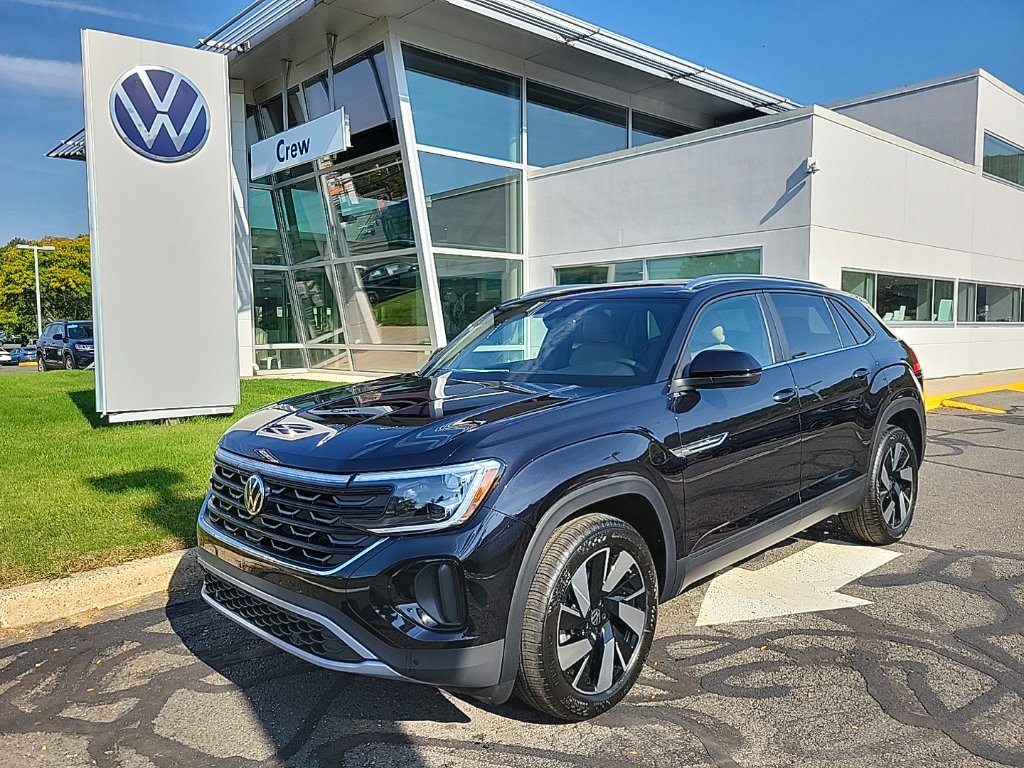 New 2026 Volkswagen Atlas Cross Sport SE w/Technology SUV